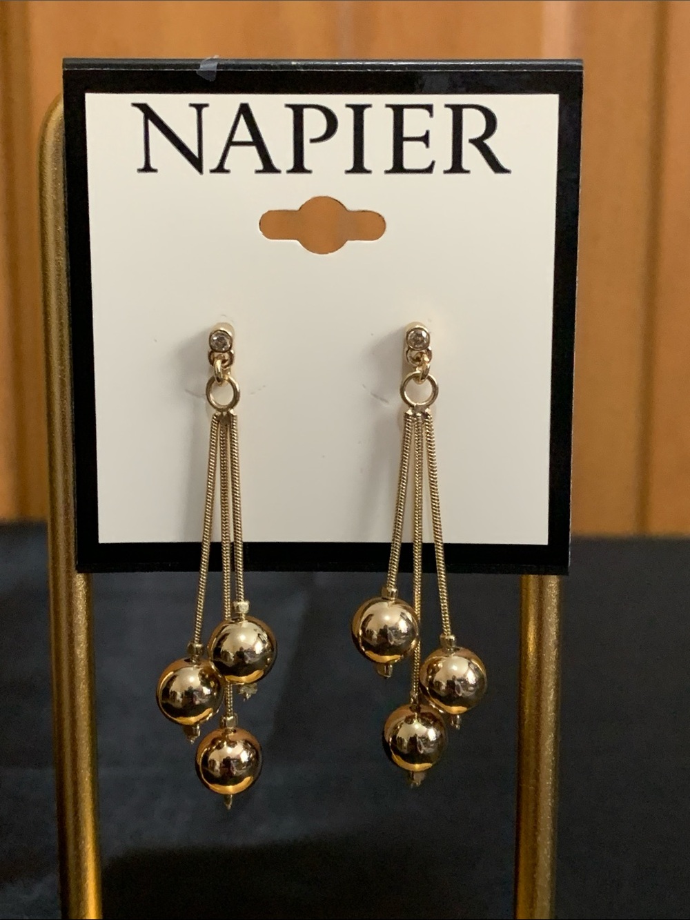 NWT Napier gold tone earrings